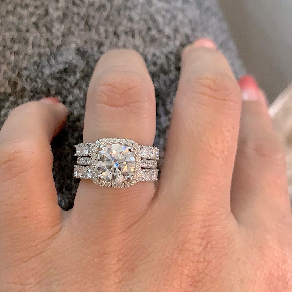 4ct tw square halo round brilliant bridal ring set